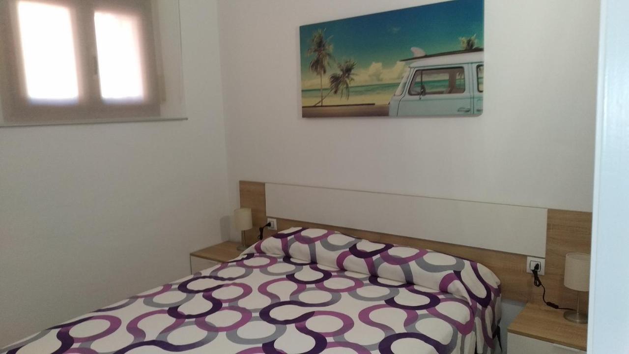 דירות אמפוריבראבה Apartamento Renovado, Luminoso, A 300M De La Playa מראה חיצוני תמונה